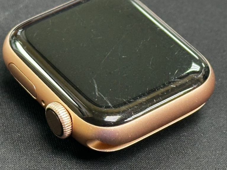 Apple watch series 4 gps 40mm aluminium case a1977 Код:01-200744454. Зображення 8