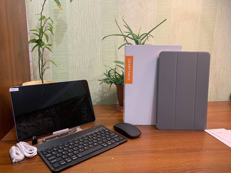 Купить Teclast T60 Plus 6/128GB LTE Gray Б/У