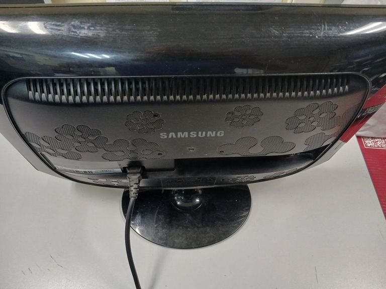 Объявление Samsung 933hd Б/У