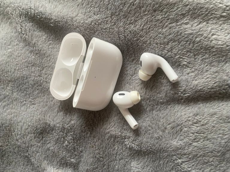 Дешиво Apple AirPods Pro 3 с ломбарда