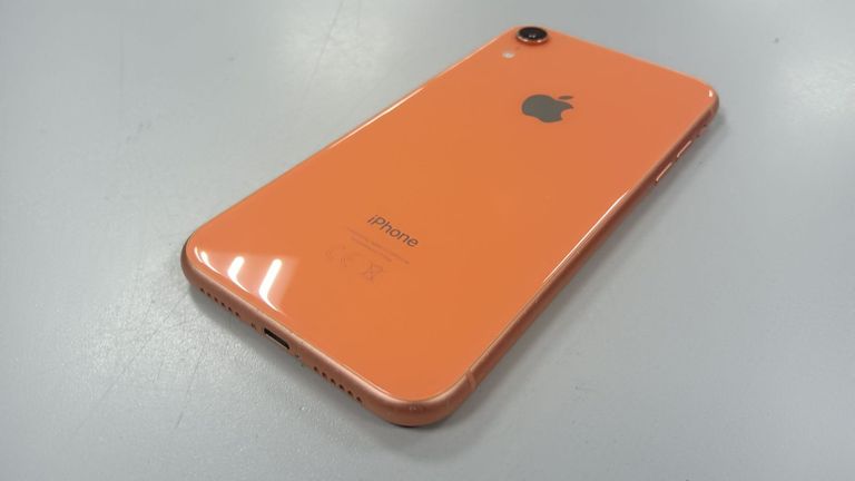Дешево Apple iphone xr 64gb з ломбарду