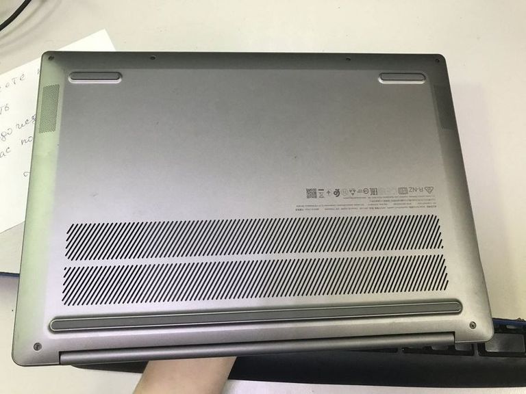 Lenovo 15/ryzen 7 8845hs ddr5/32gb ddr5/hdd *відсутній/ssd 1000 gb/*інтегрована Код:01-200778385. Изображение 8