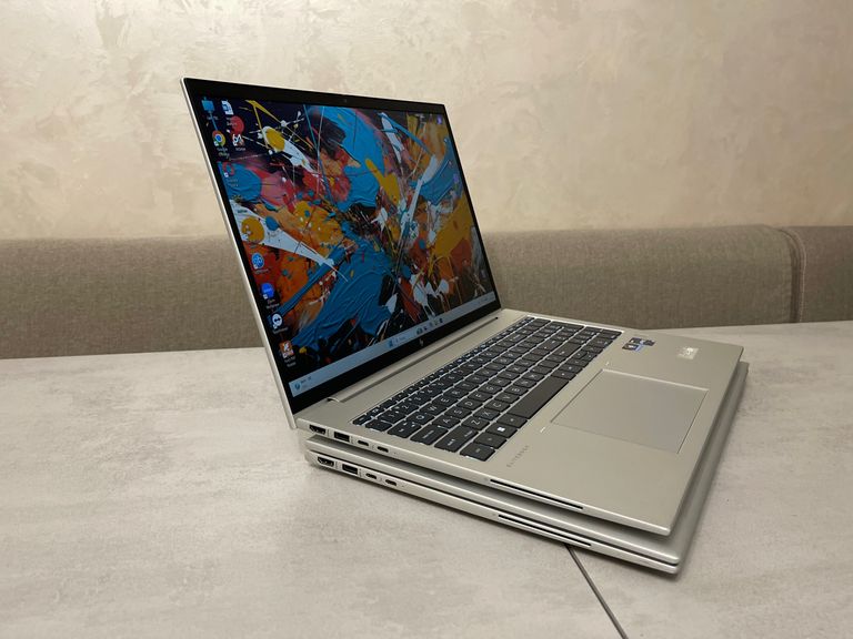 Дешево  HP EliteBook 860 G9 EliteBook 860 G9, 16"  з ломбарду
