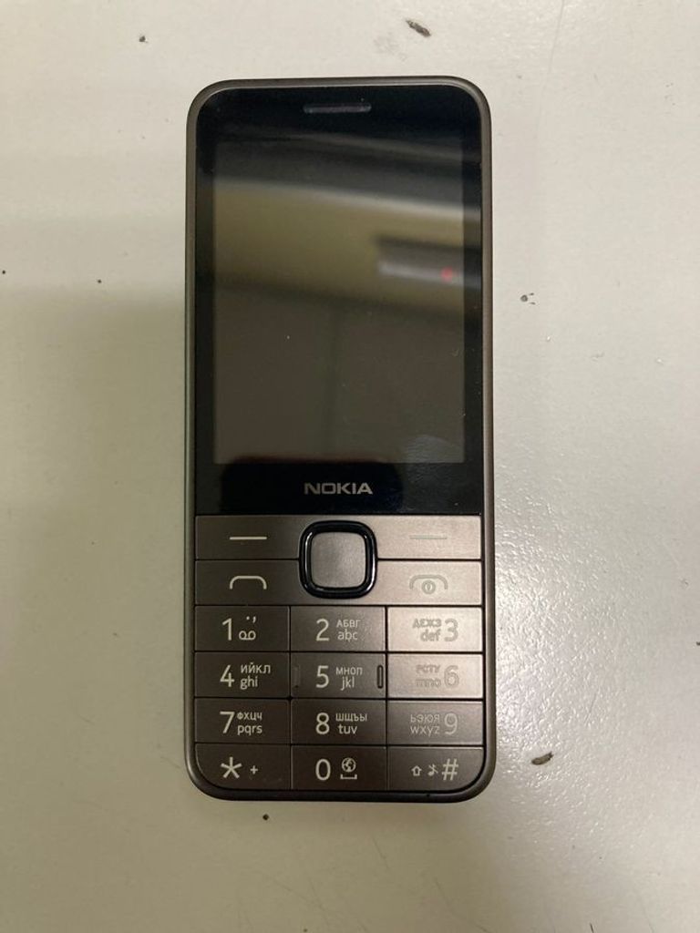 Купити Nokia 235 4G 2024 Black (1GF026GPA2C01) Б/У