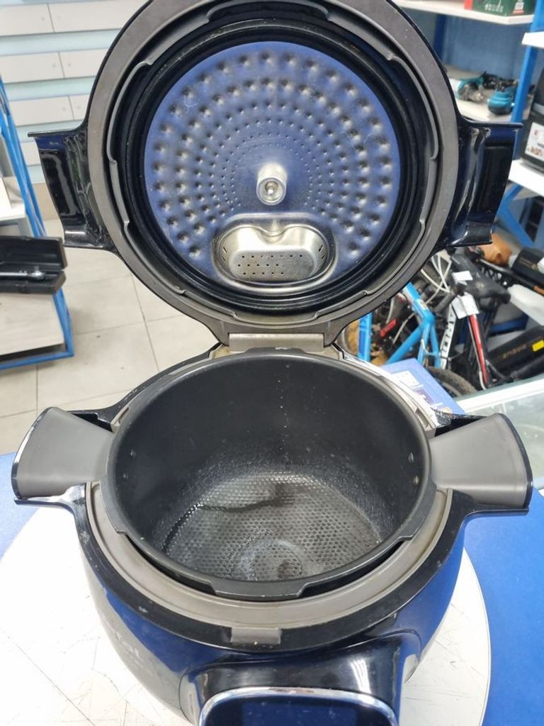 Дешево Tefal cy855830 з ломбарду