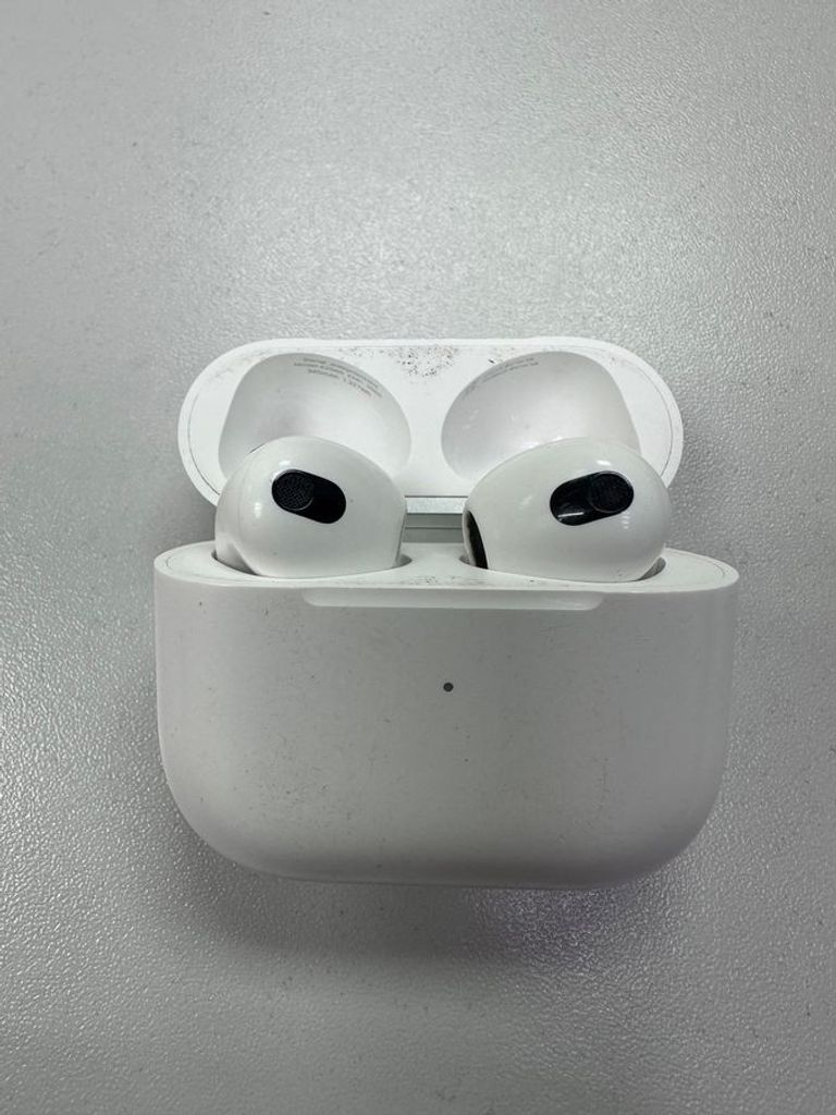 Купити Apple airpods 3rd generation Б/У