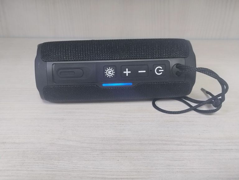 Дешево Hoco HC16 Vocal Sports Black з ломбарду