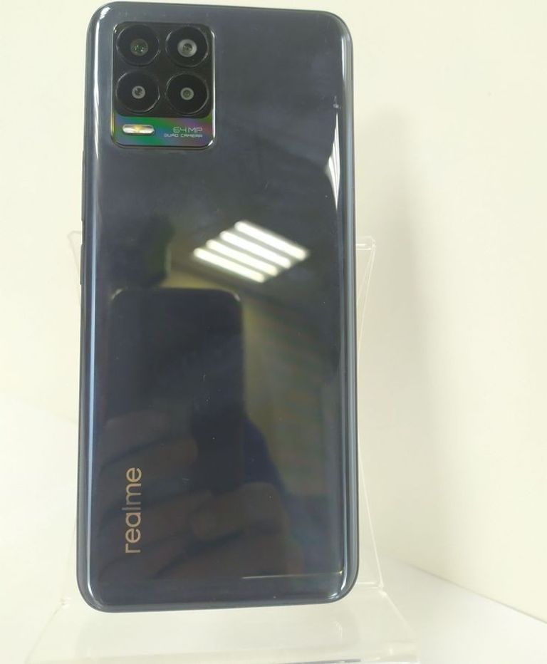 Дешиво Realme 8 6/128gb с ломбарда