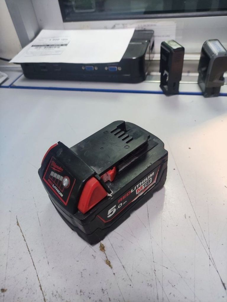 Оголошення Milwaukee m18 18в 5 Б/У