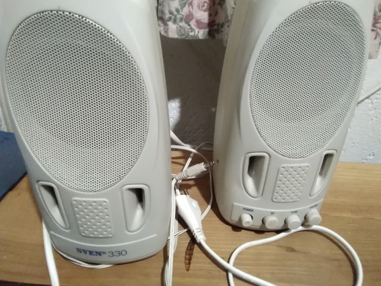 Купить SVEN 330 Б/У