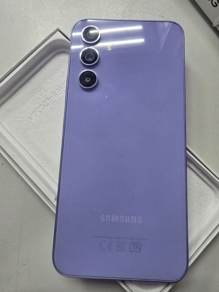 Оголошення Samsung galaxy a54 5g a546e 8/256gb Б/У