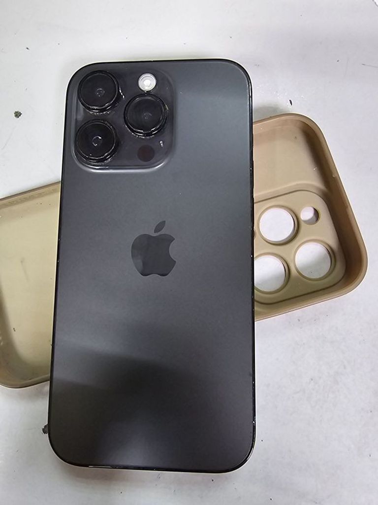 Дешево Apple iPhone 14 Pro 128GB Space Black (MPXV3) з ломбарду