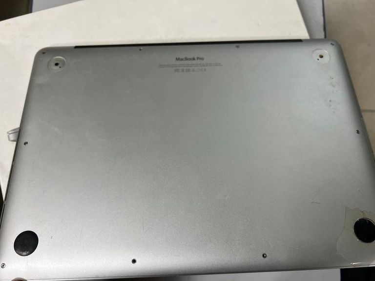 Распродажа Apple macbook pro a1502 13,3" core i5 2,5ghz/ram8gb/ssd128gb/intel iris graphics 6100, продавец Техноскарб