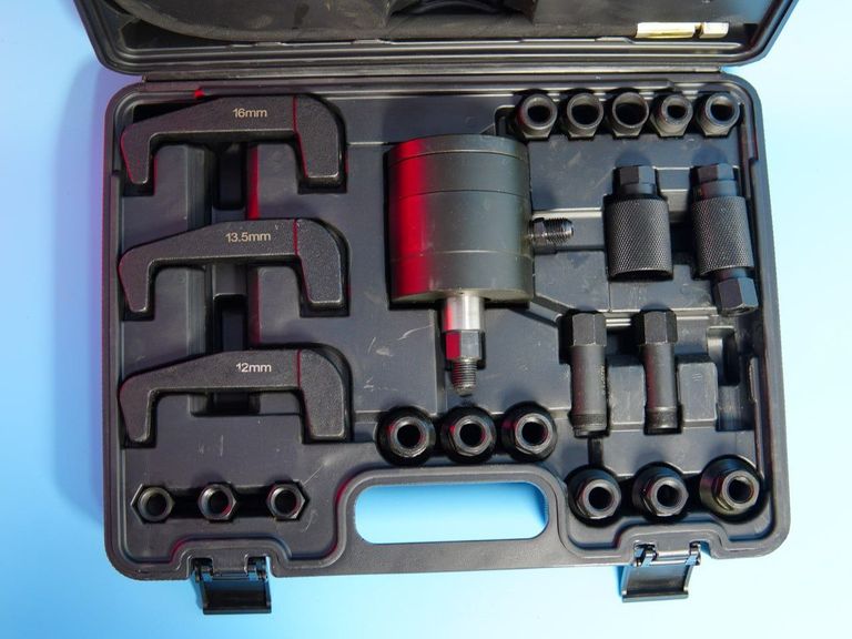 Объявление Bosch, Delphi, DENSO, Siemens CR з адаптерами, 24 одиниці ZBTools Б/У