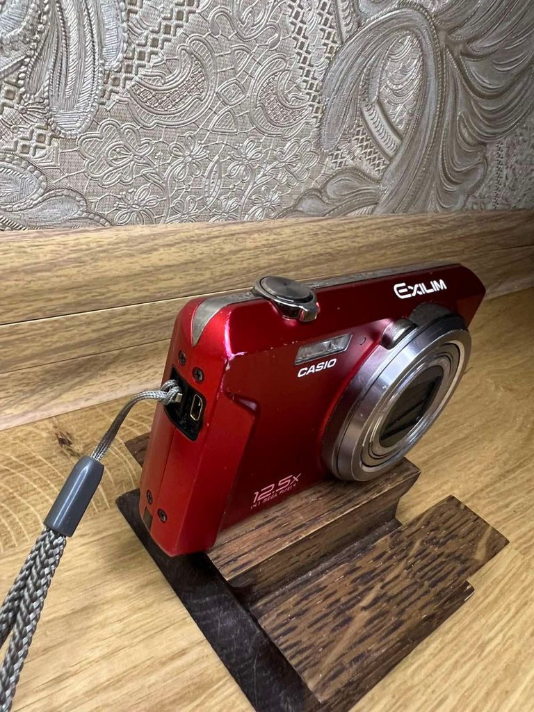 Casio Exilim EX-ZS100 Red Код:null. Изображение 5