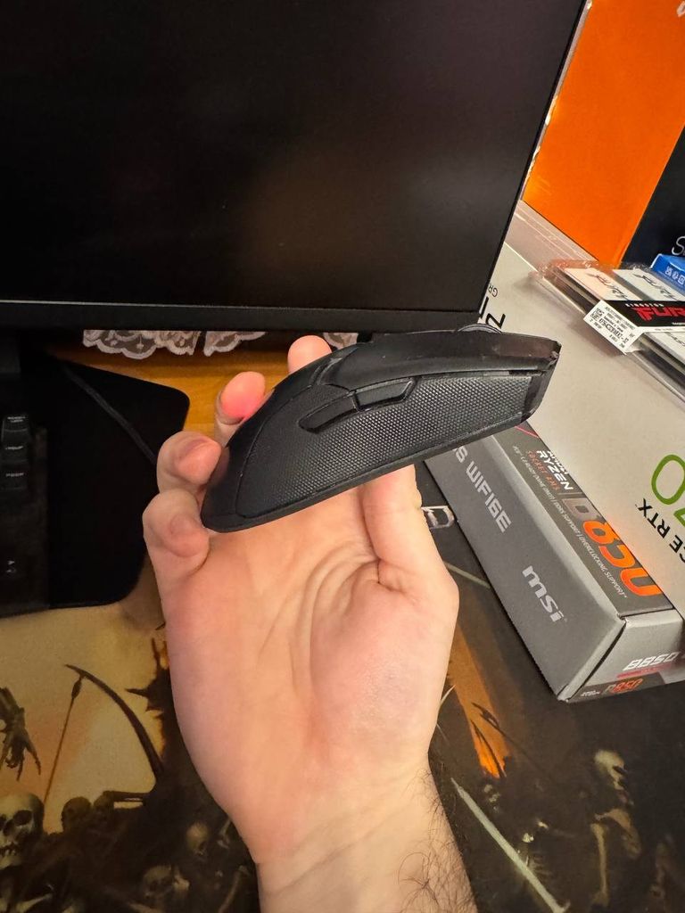 Razer viper ultimate rс30-03050100 20000dpi +док-станція Код:null. Изображение 5