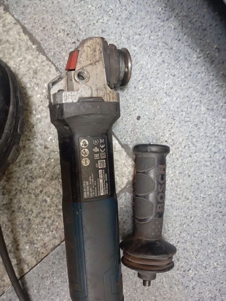 Дешиво Bosch GWS 17-125 S (06017D0300) с ломбарда