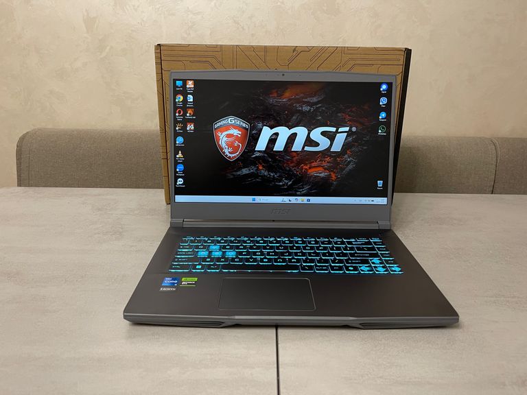 Купити MSI Thin 15 B13VE-3032US, 15,6  Б/У