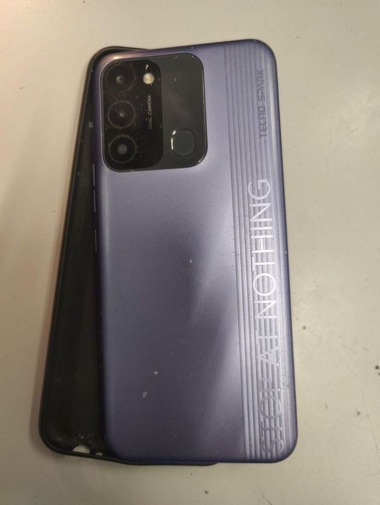Оголошення Tecno spark 8c kg5j 2/64gb Б/У