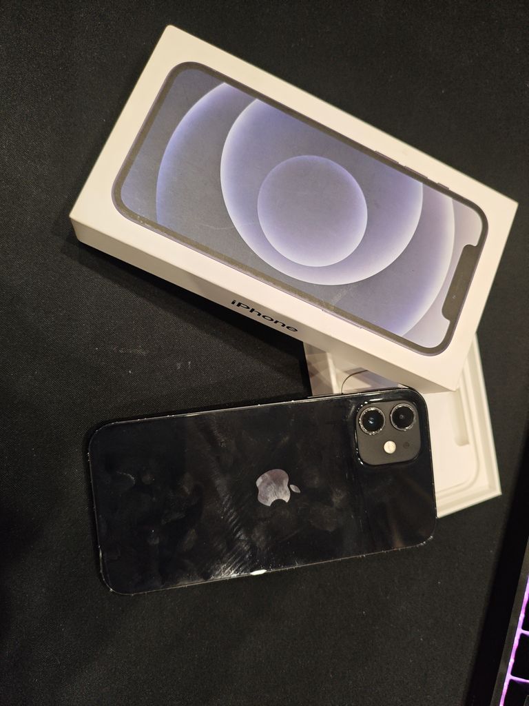 Дешиво Apple iPhone 12 64GB Black (MGJ53/MGH63) с ломбарда
