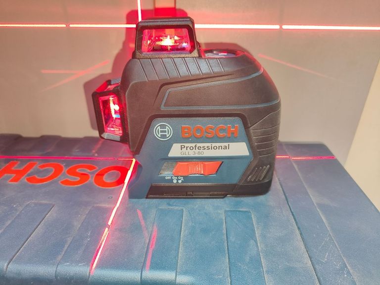 Купити Bosch gll 3-80 c Б/У