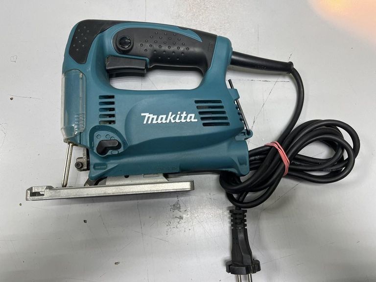 Купити Makita 4329 Б/У