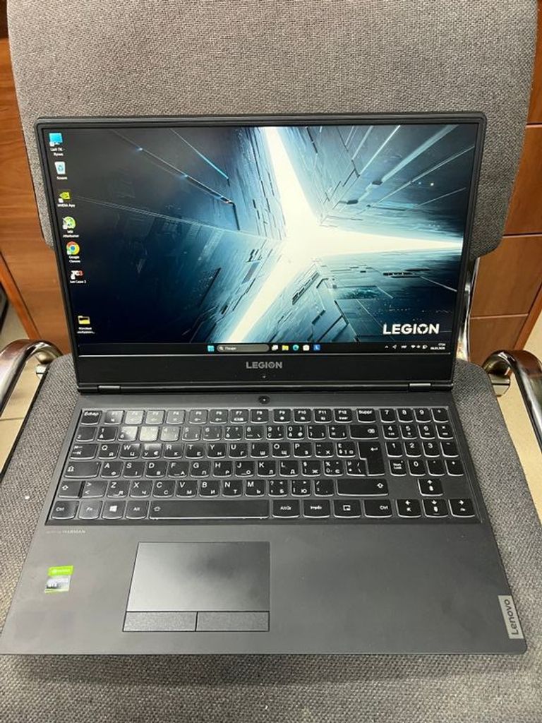 Купити Lenovo Legion Y540-15IRH (81SX000LUS) Б/У