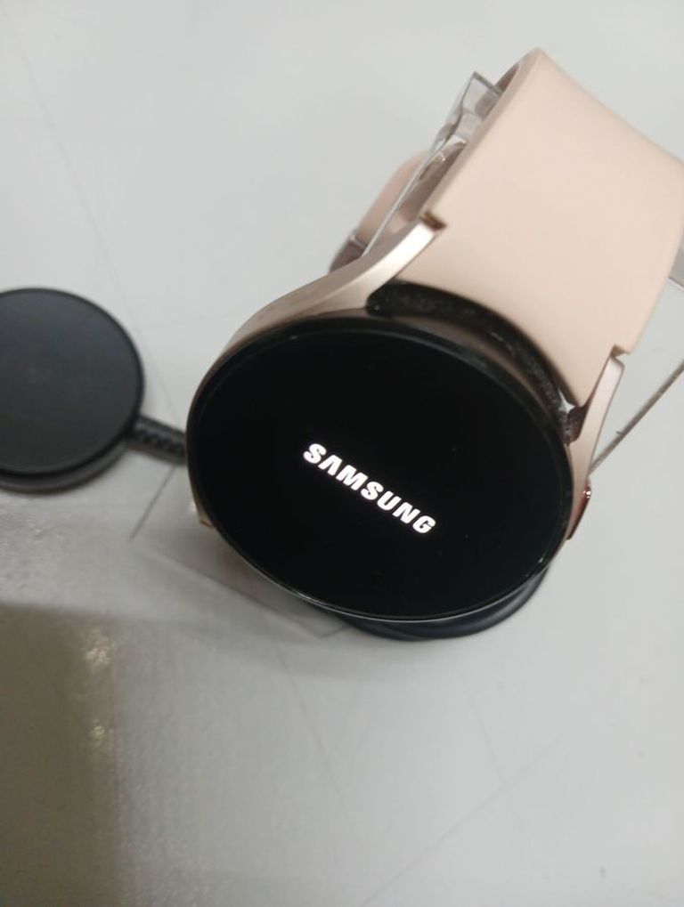 Оголошення Samsung galaxy watch4 40mm lte Б/У