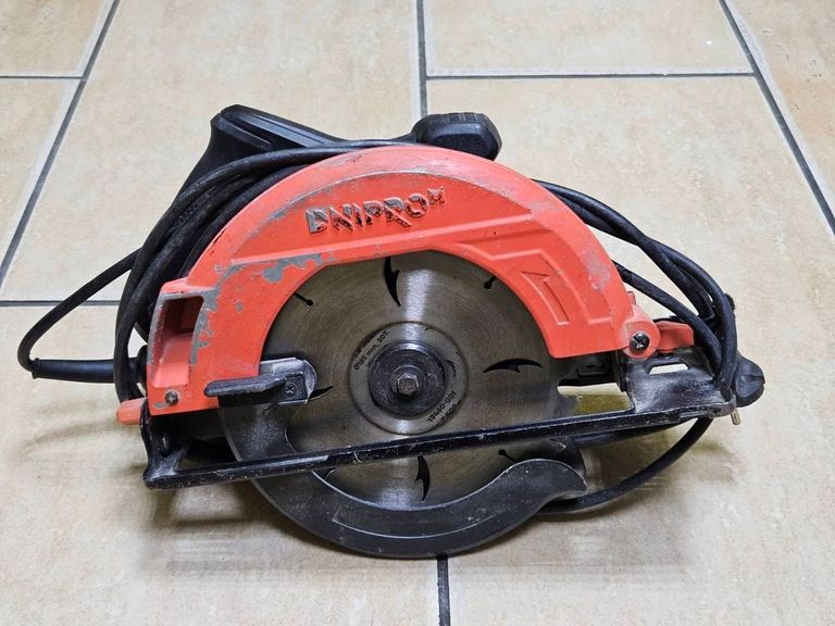 Купити Dnipro-M cs-185m Б/У