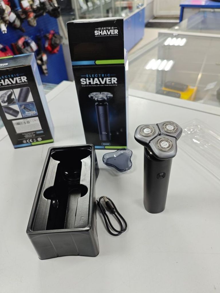 Купити Electric Shaver 105446 Б/У