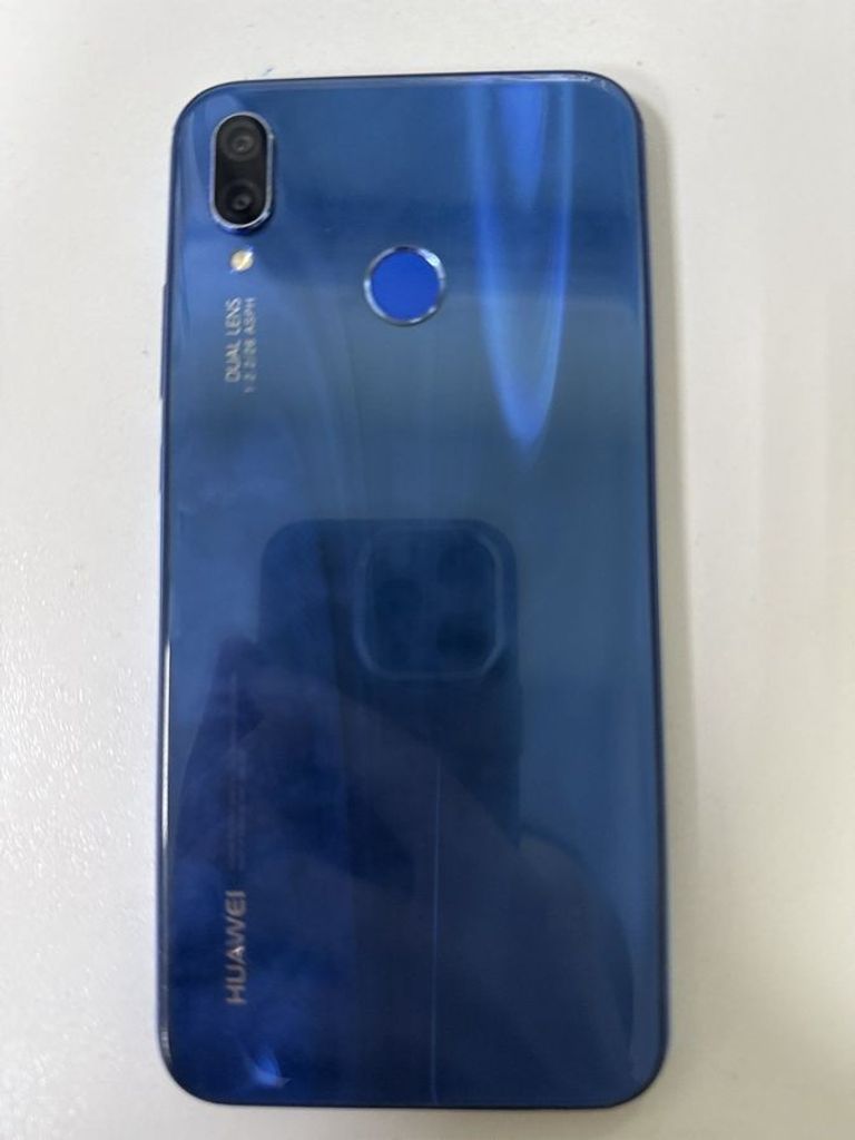 Оголошення Huawei p20 lite 4/64gb Б/У