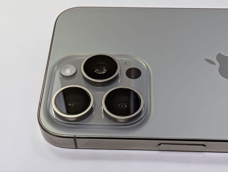 Apple iphone 15 pro max 256gb Код:01-200908906. Зображення 8