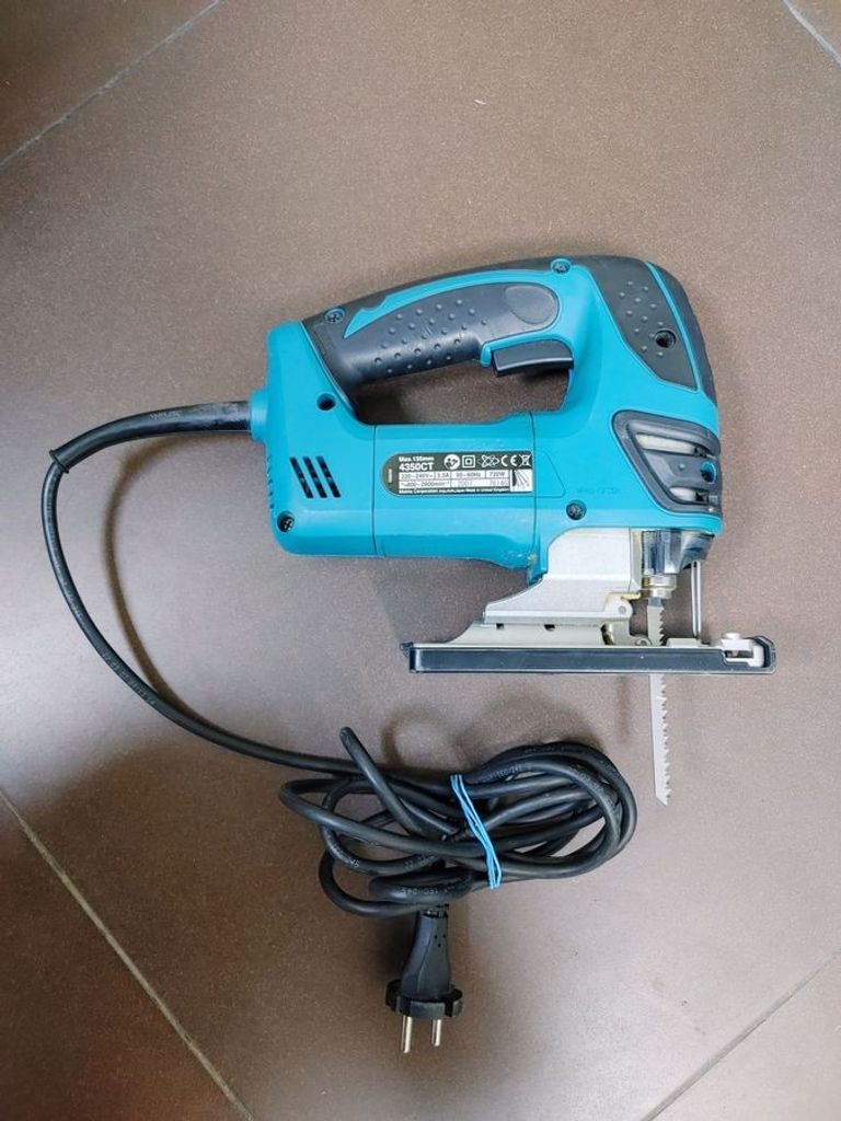 Дешиво Makita 4350CT с ломбарда