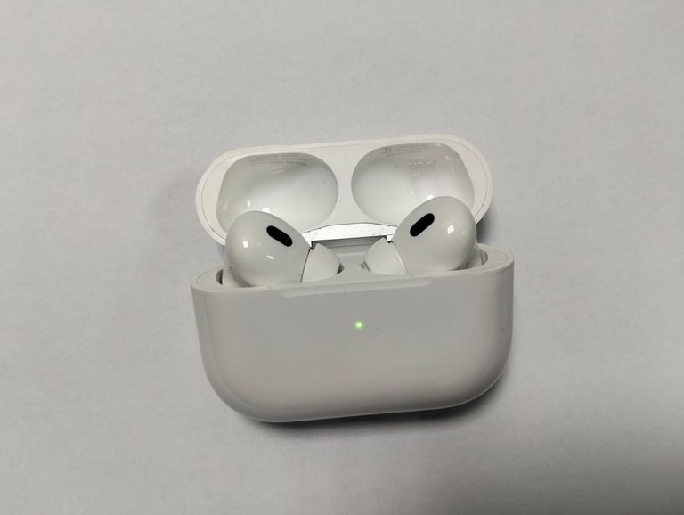Купити Apple airpods pro 2nd generation Б/У