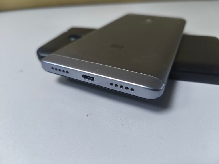 Дешиво Xiaomi Redmi Note 4 4/64GB Black с ломбарда