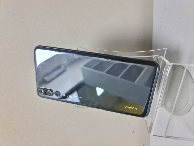 Купить Huawei p20 pro 6/128gb Б/У