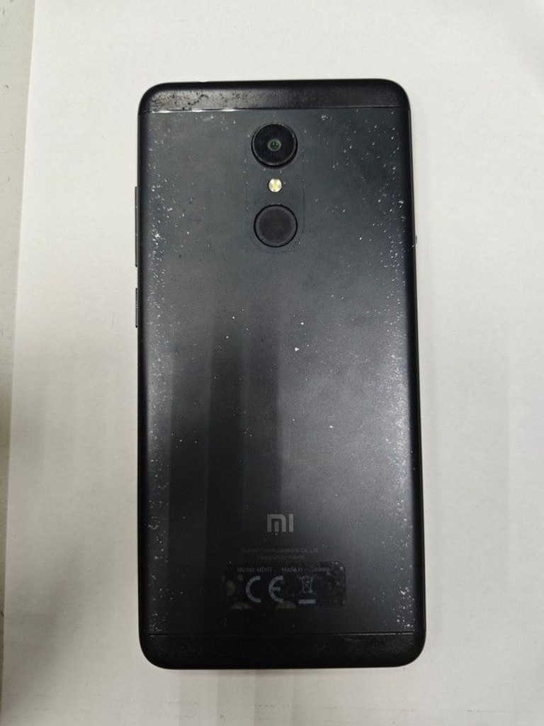 Дешево Xiaomi Redmi 5 2/16GB Black з ломбарду