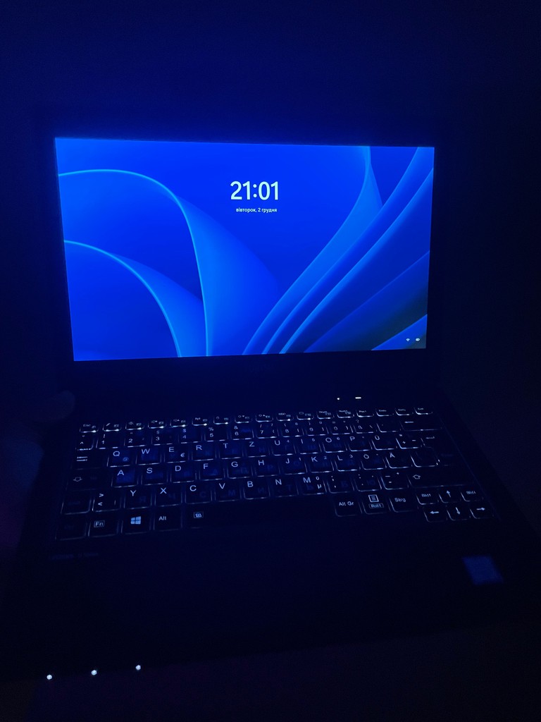 Оголошення Fujitsu U727 Б/У