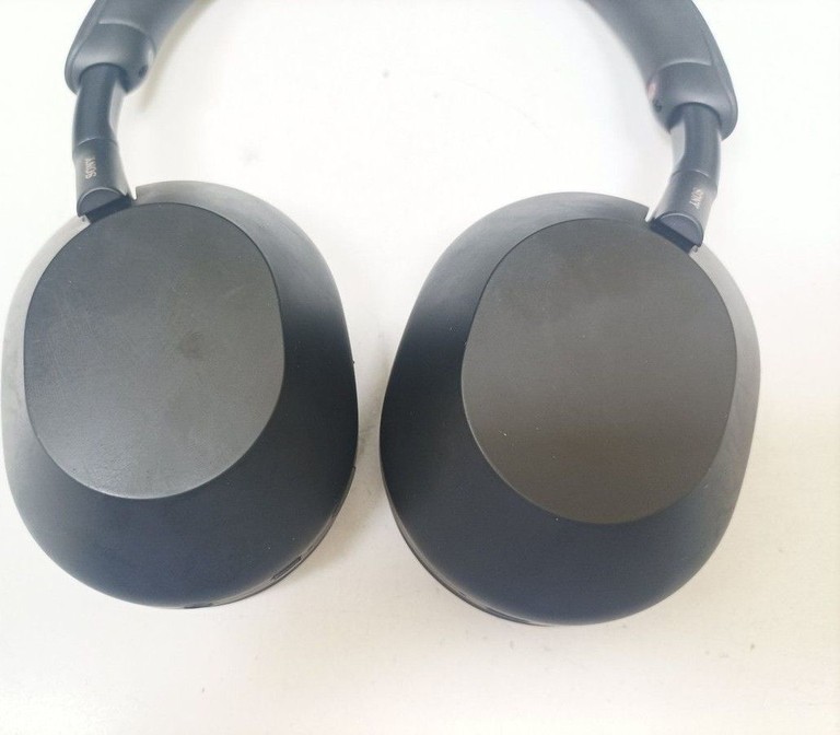 Оголошення Sony wh-1000xm5 Б/У