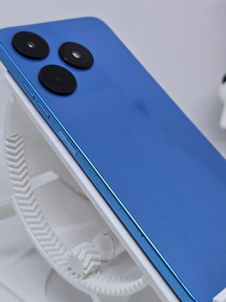 Распродажа Tecno spark 10 ki5q 8/128gb, продавец Техноскарб