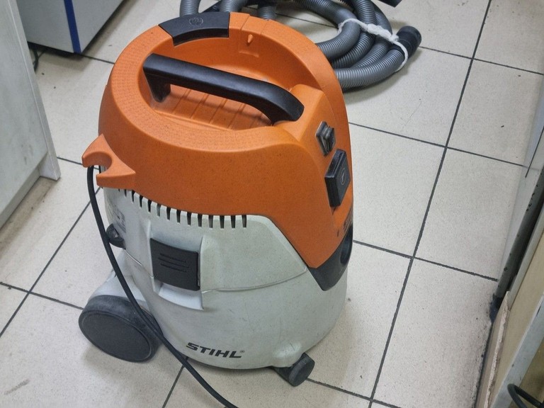 Дешиво Stihl se 62 e с ломбарда
