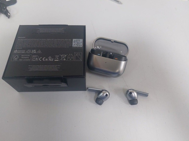 Дешево Samsung galaxy buds3 pro з ломбарду