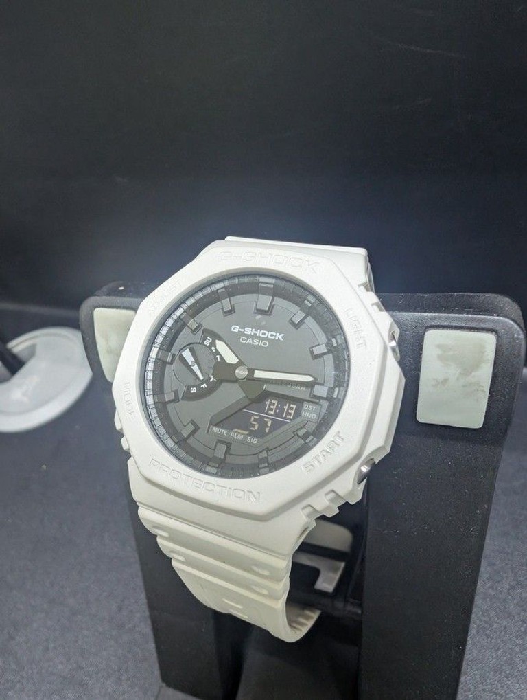 Оголошення Casio ga-2100 Б/У