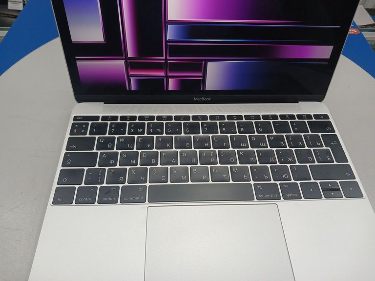 Оголошення Apple macbook a1534 12" core m3 1,2ghz/ram 8gb/ssd 256gb/intel hd graphics 615 Б/У