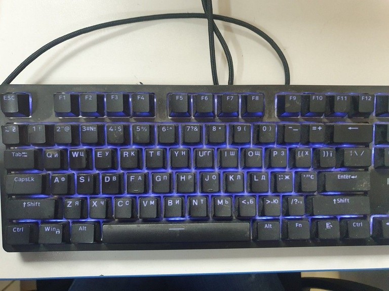 Розпродаж Hator rockfall 2 mecha tkl, продавець Техноскарб
