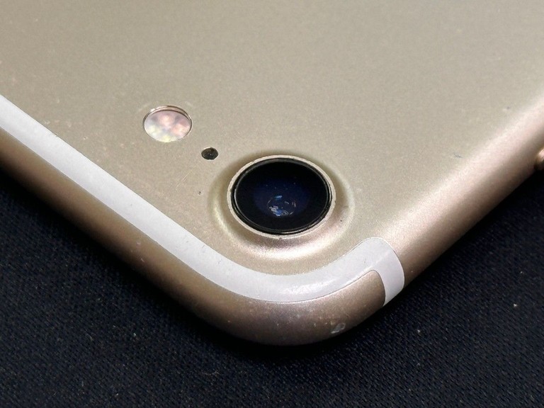 Дешиво Apple iphone 7 32gb с ломбарда
