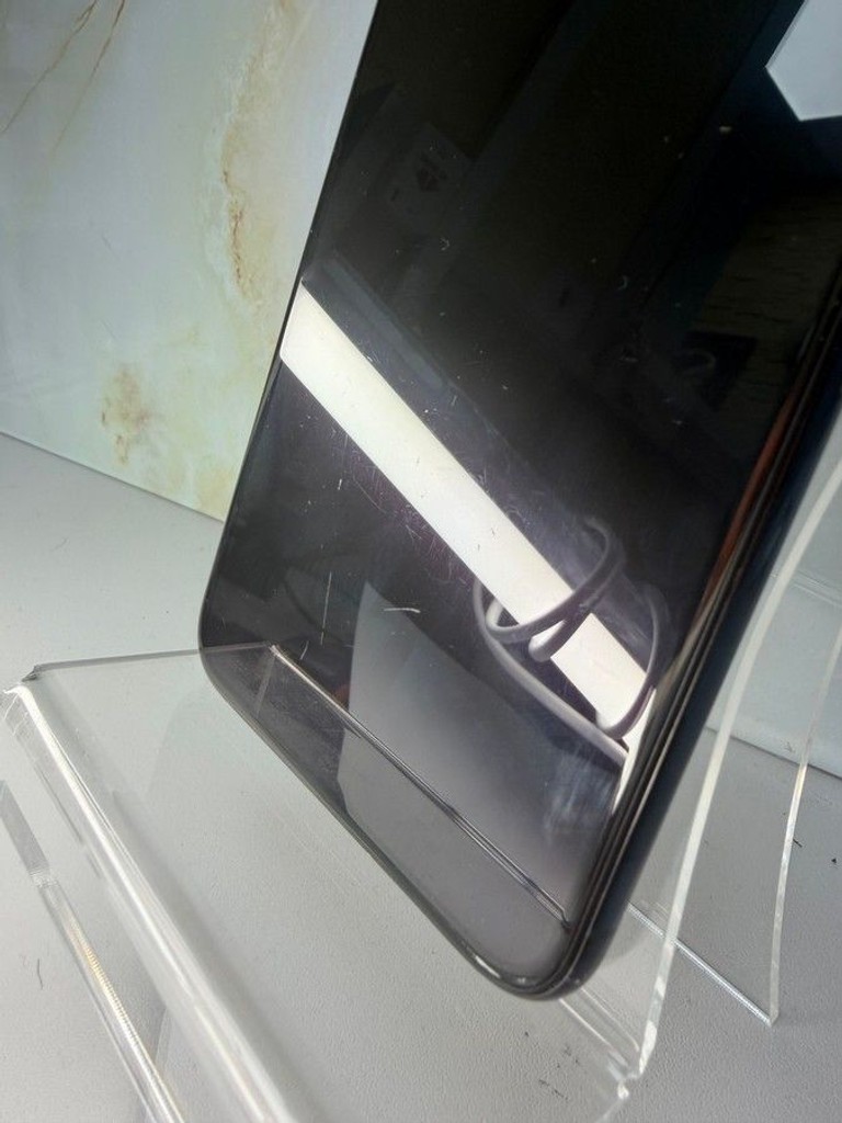 Apple iphone 11 pro max 64gb Код:01-201021235. Изображение 9