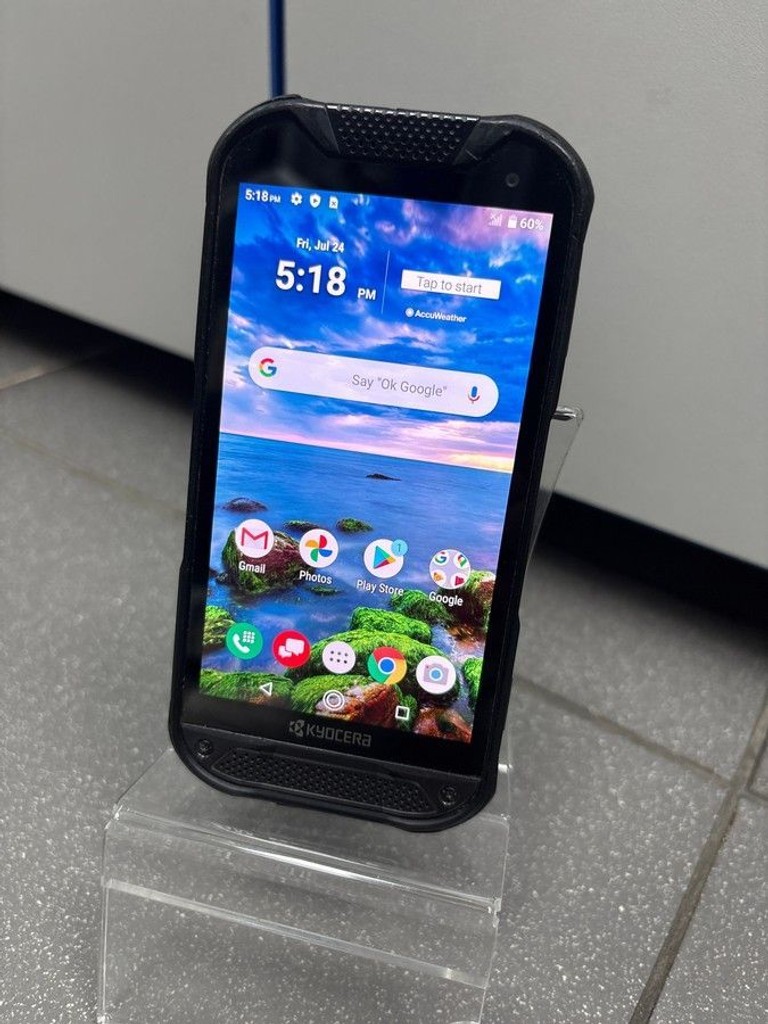 Купити Kyocera dura force pro 2 4/64gb Б/У