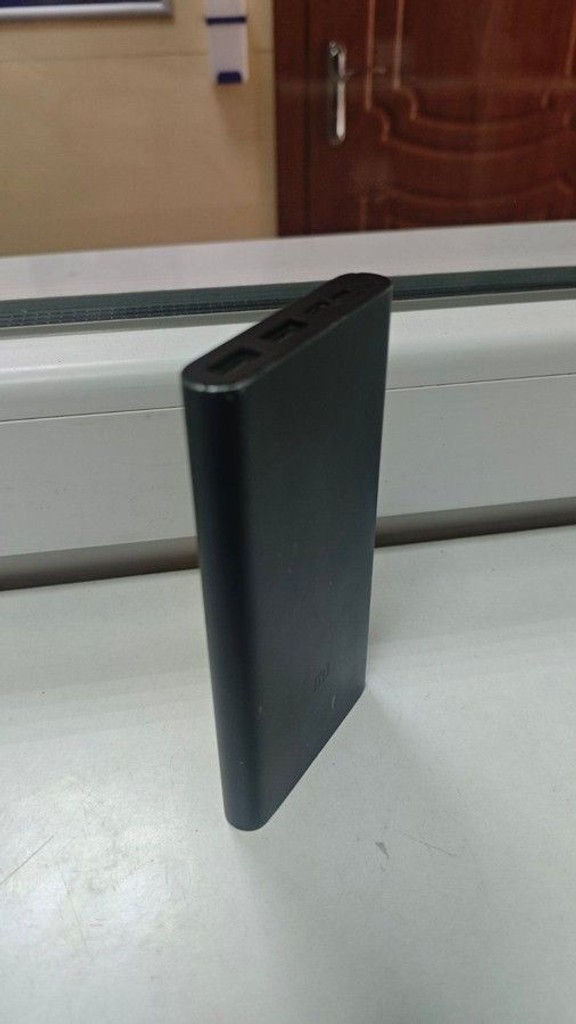 Дешево Xiaomi mi power bank 3 10000mah з ломбарду