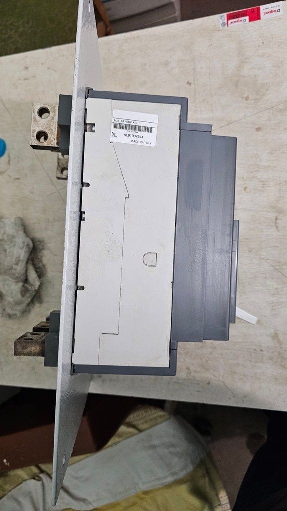 ABB T7S 1600 PR231/P LS/I In=1600A 3p F F M (1SDA063010R1) Код:null. Зображення 5